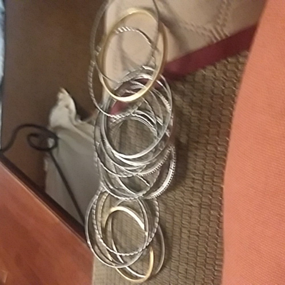 Golds bracelet slivers